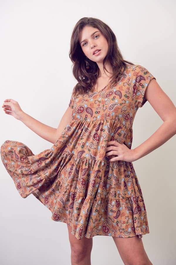 JADE BY JANE – wholesale Klänning - Dam – PAISLEY PRINT VNECK BABYDOLL-KLÄNNING - Bohemisk Stil0