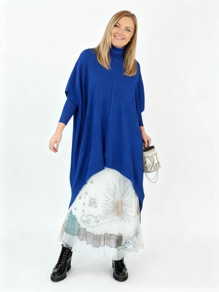 Urban Meets Urban Laisvalaikio Nuotaka Oversize Fit Blue Sweater for wholesale by Simple Moderne