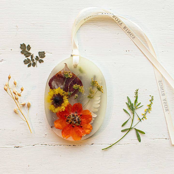 Petit sachet botanique au miel et au tabac pour la vente par Rosy Rings