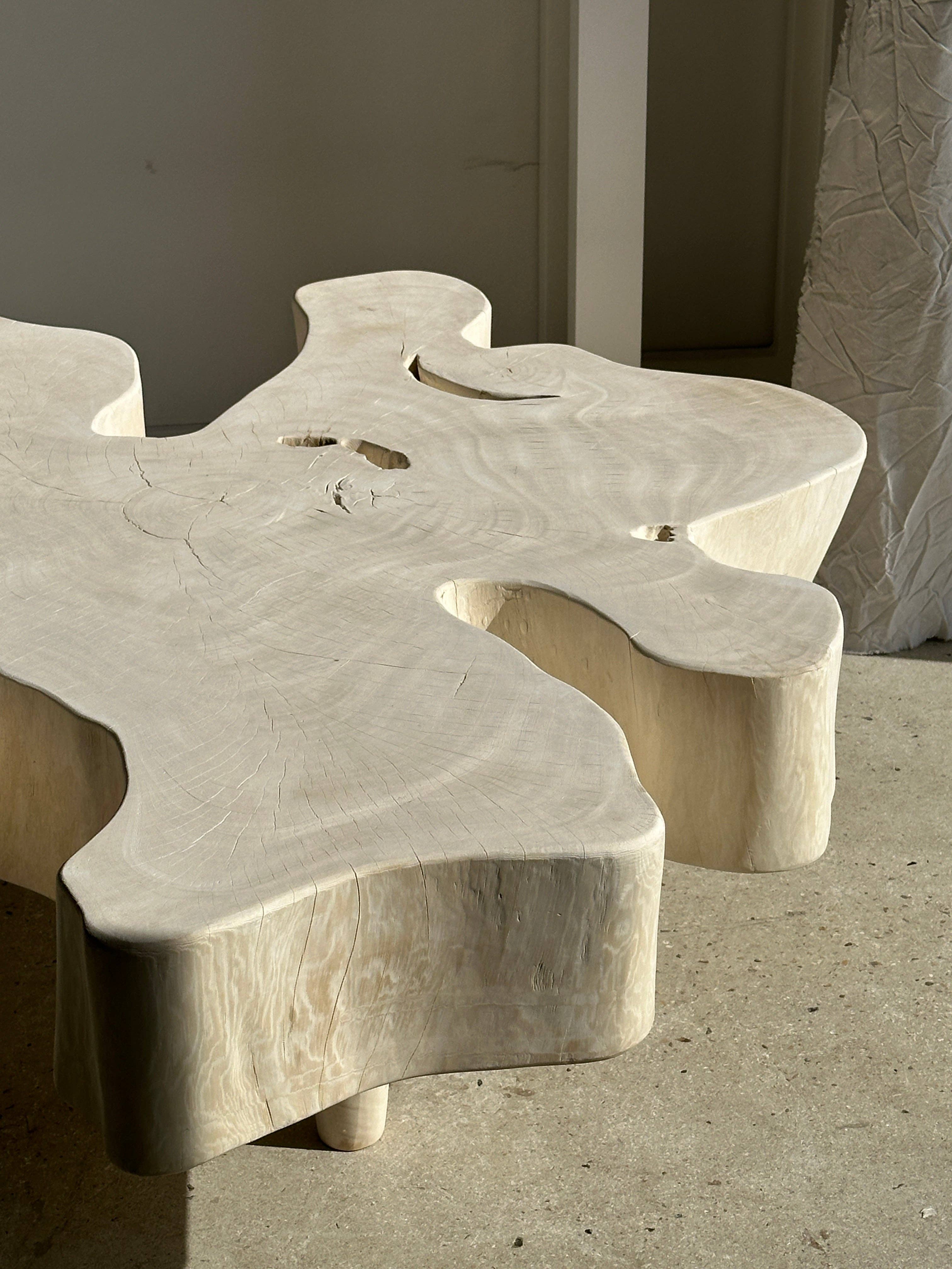 Office Objets - Wholesale Coffee Table - Very large coffee table in bleached mango wood with organic top D:140cm12