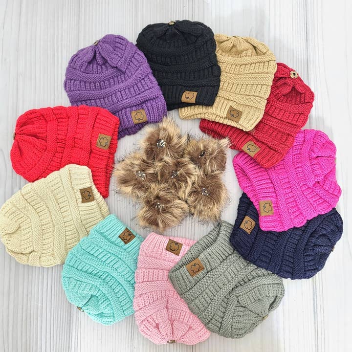 Clover Cottage - Wholesale Beanie - Kids - Pom Pom Beanie Hats - Kids Black Friday Deal