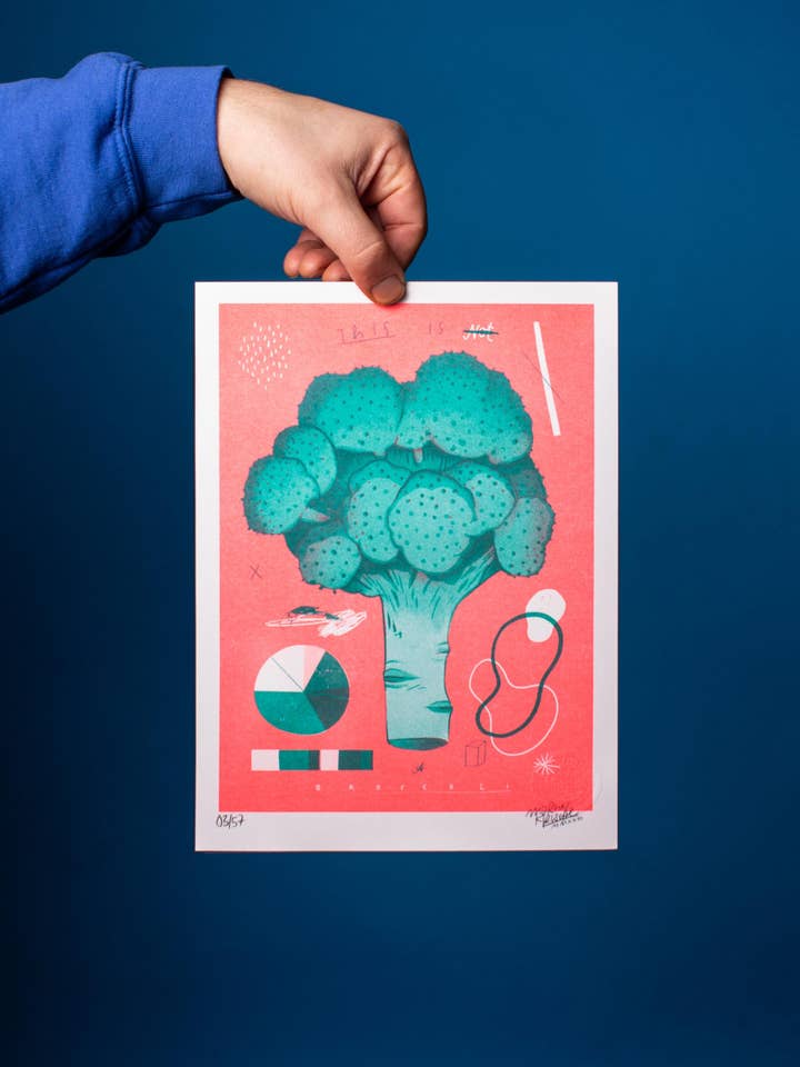 Stampa risografica "Broccoli" formato A4 per la vendita all'ingrosso da parte di Martin Krusche Illustration