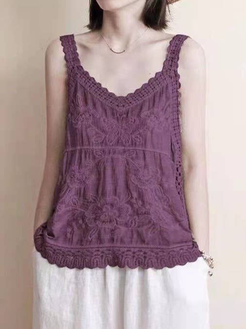 Rosa Clothing - Wholesale Tank Top - Women's - V-Neck Ethnic-Style Pattern Lace Camisole2
