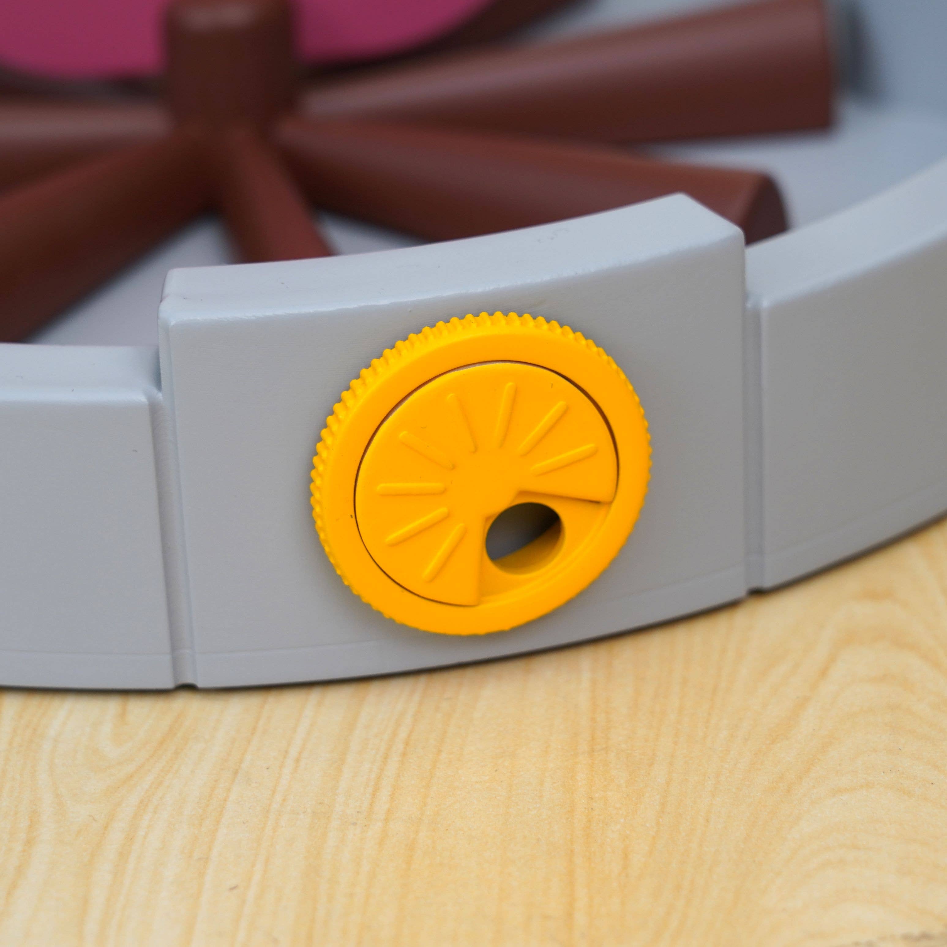 PetPals Group - Wholesale Pet Toy - Cat - 
PetPals Interactive Cat Treat 11"H, Small, Grilled Fish Toy10