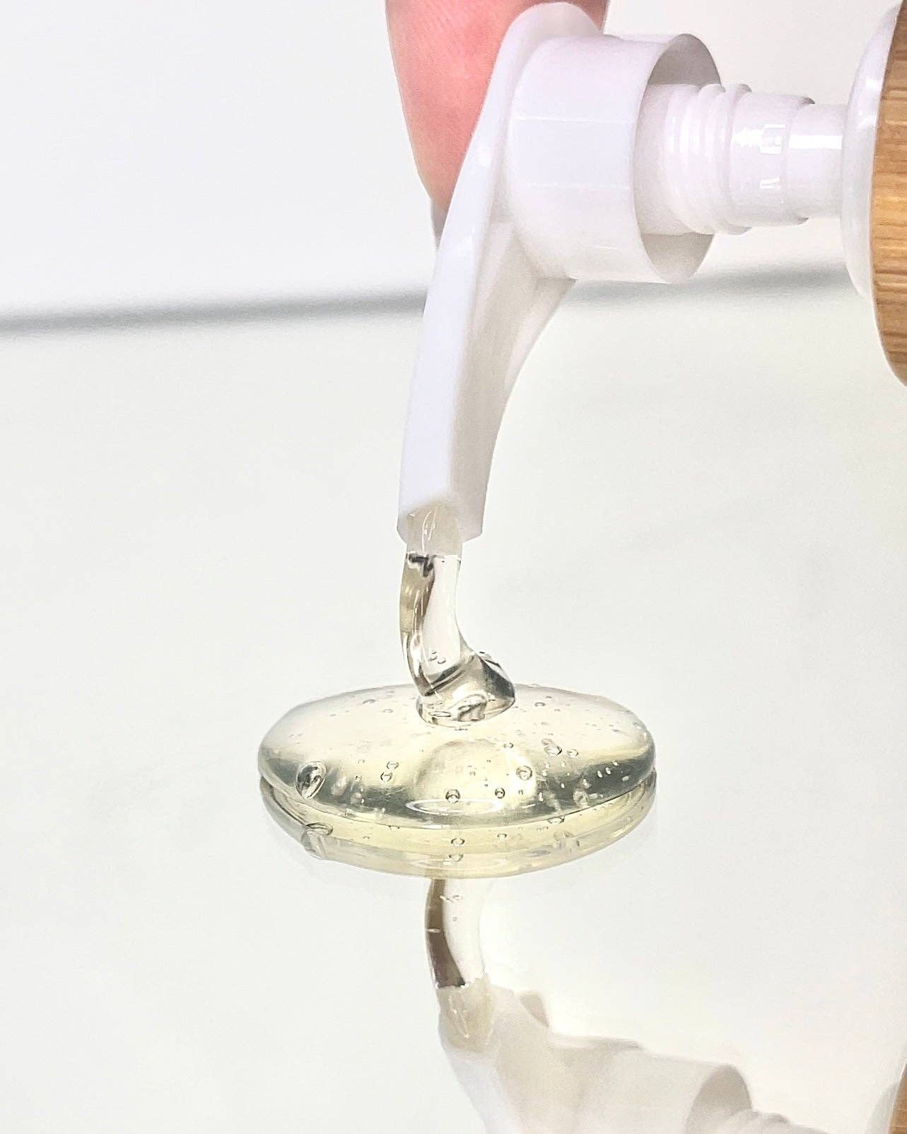 LOHV ESSENTIALS - Wholesale Facial Cleanser - PREMIUM 100% VEGAN CLEANSE THE DAY AWAY Face Cleanser with Hyaluronic Acid + Lactic Acid + Glycolic Acid Face Cleanser1