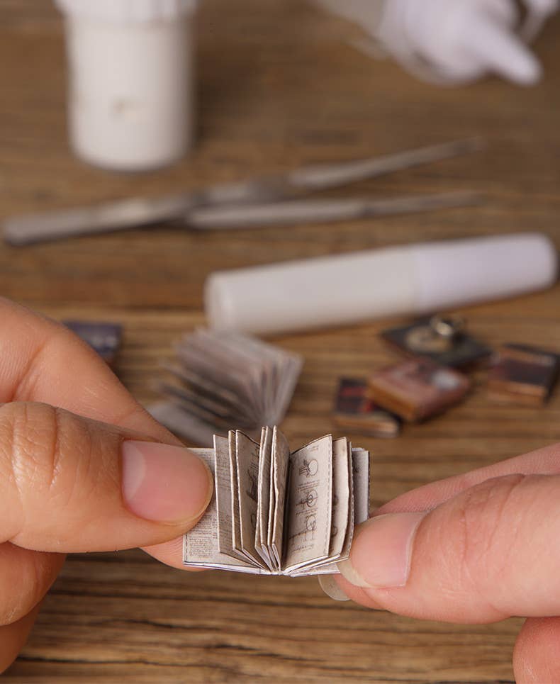 Robotime - Wholesale DIY Craft Kit - DG102 Sam's Study Rolife Library DIY Miniature Dollhouse7