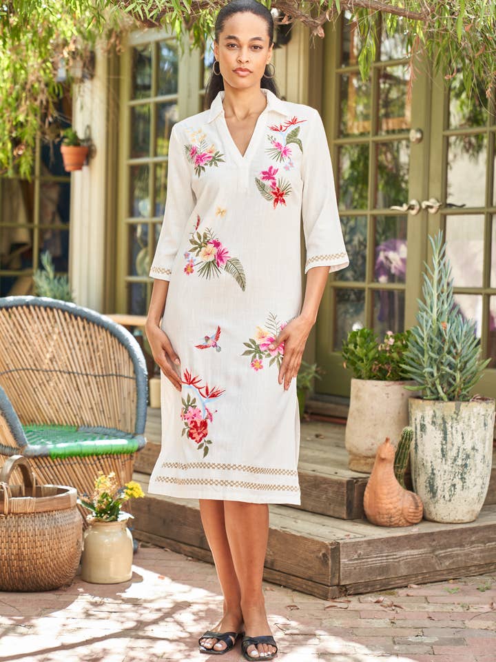 Robe Pull-Over en Lin Brodé 5150-MAD pour la vente par Paparazzi