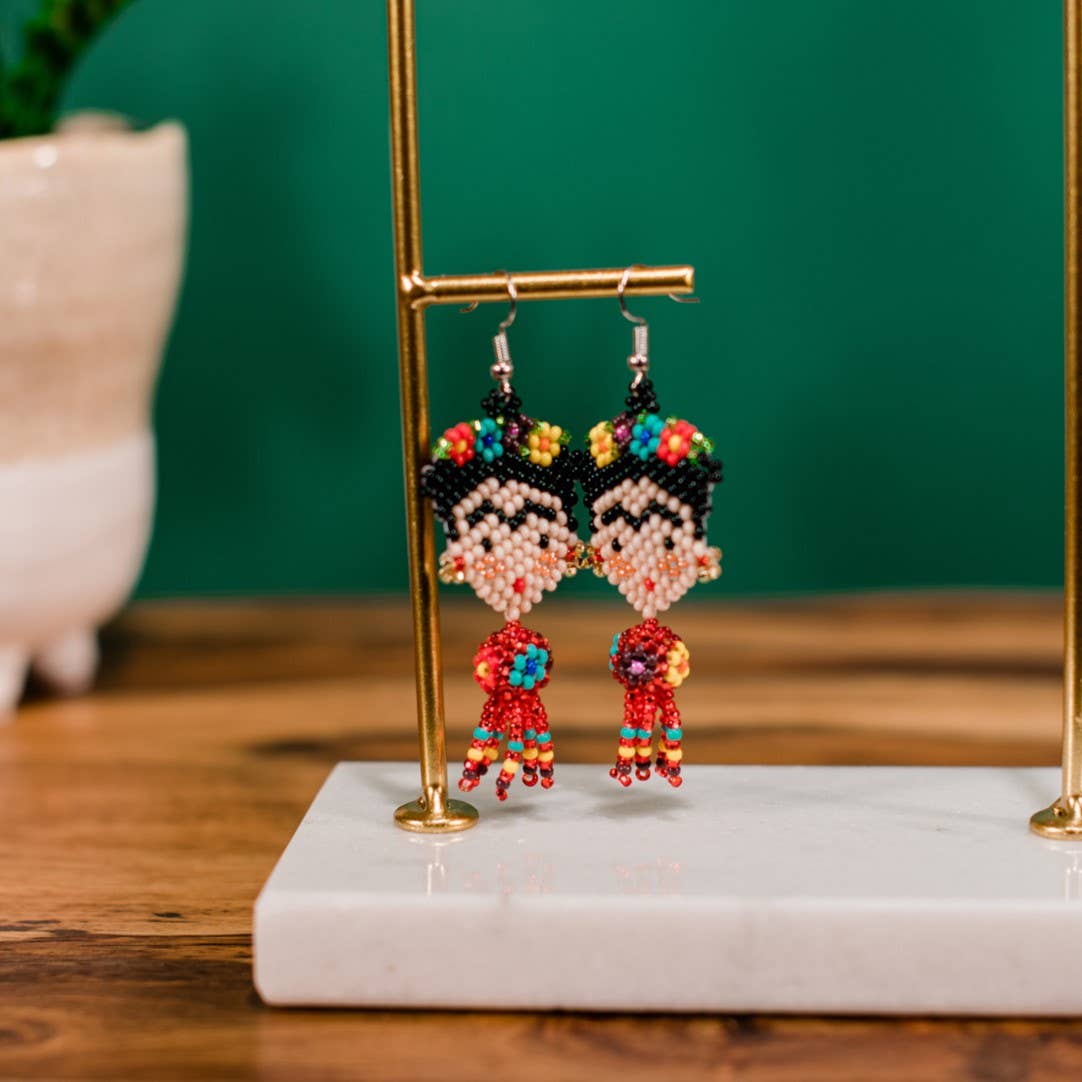 Lucia's Imports - Vente Boucles d'oreilles pendantes - Boucles d'oreilles perlées Dancing Frida2