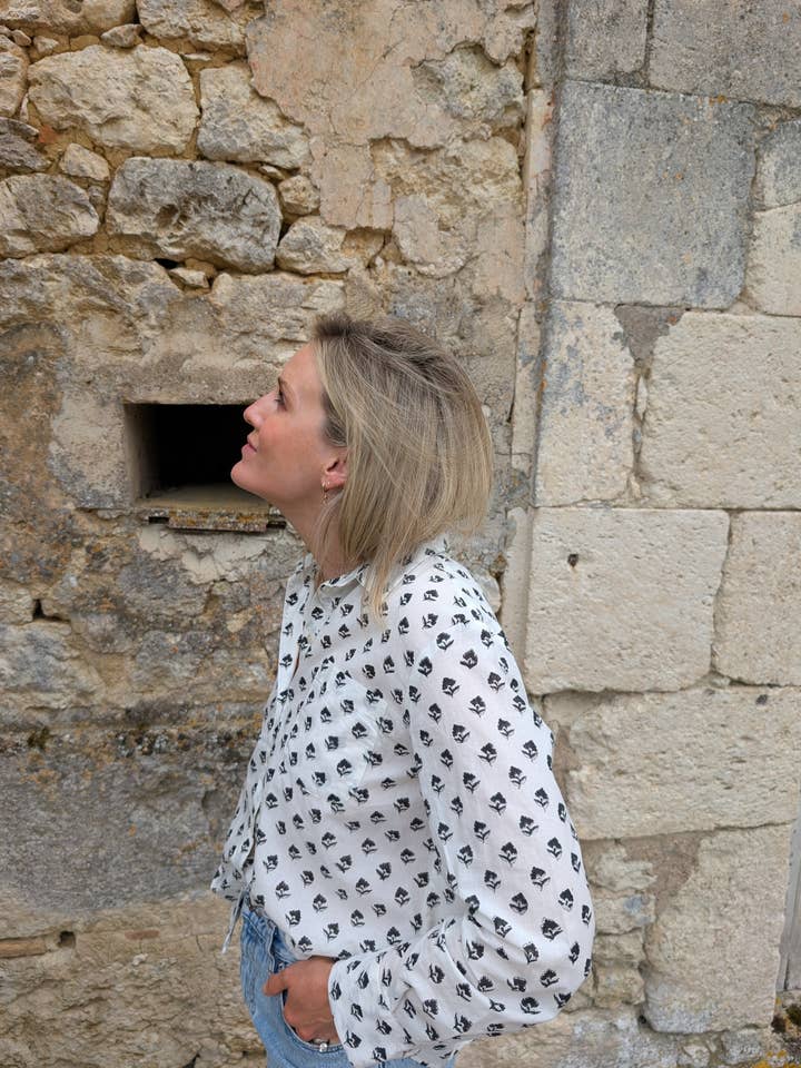 LNH EDIT - Wholesale Buttoned-down shirt – Women's - Darana Black ruffle shirt3