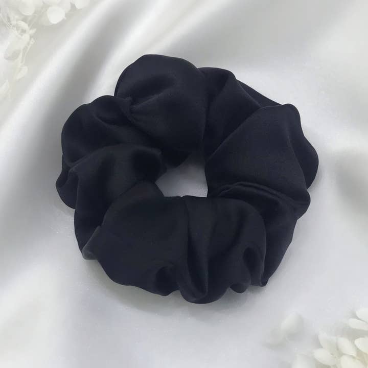 Elastico per capelli, realizzato in seta di gelso per la vendita all'ingrosso da parte di Misinda