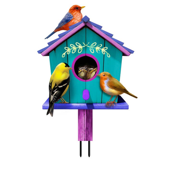 Art métallique coloré en forme de nichoir pour la vente par Briarwood Lane