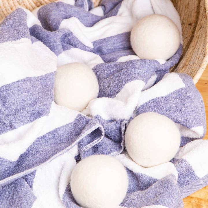 Friendsheep - Wholesale Dryer Balls - Creamy White Eco Wool Dryer Balls2
