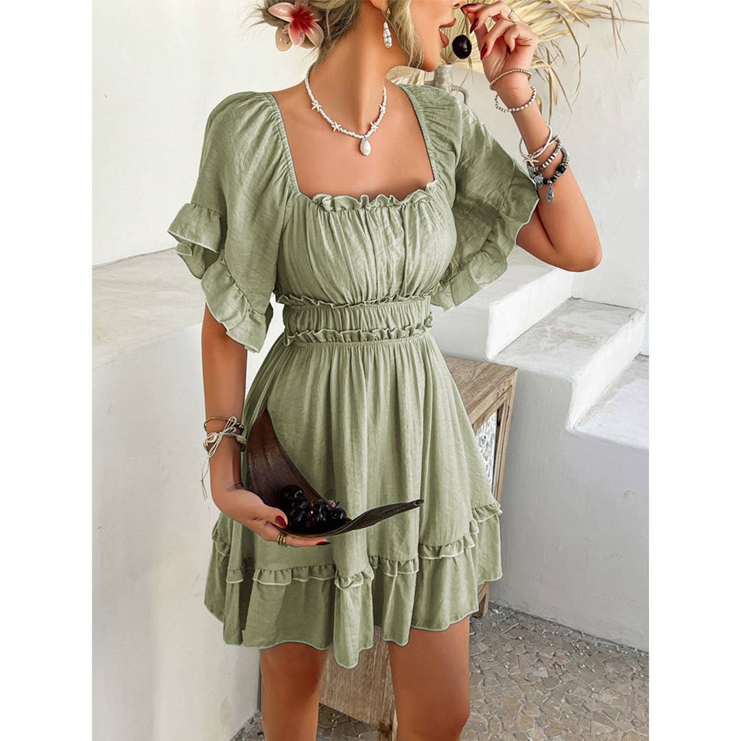 UNISHE - Vendita all'ingrosso Vestito - Donna - Abito a tinta unita con orlo a balze, scollo quadrato e maniche corte DY3349