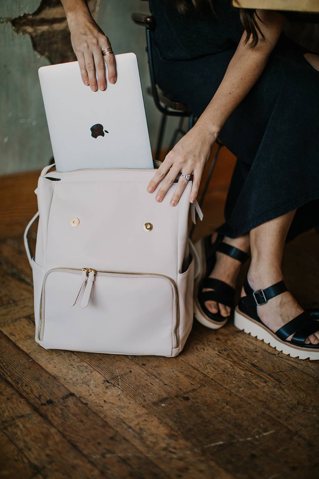 Rori & Rose – bolsa para fraldas - Bebé por atacado – Mochila para Mãe com Alça de Ombro e Cinto para Mala, Bolsa Impermeável Úmida e Seca9