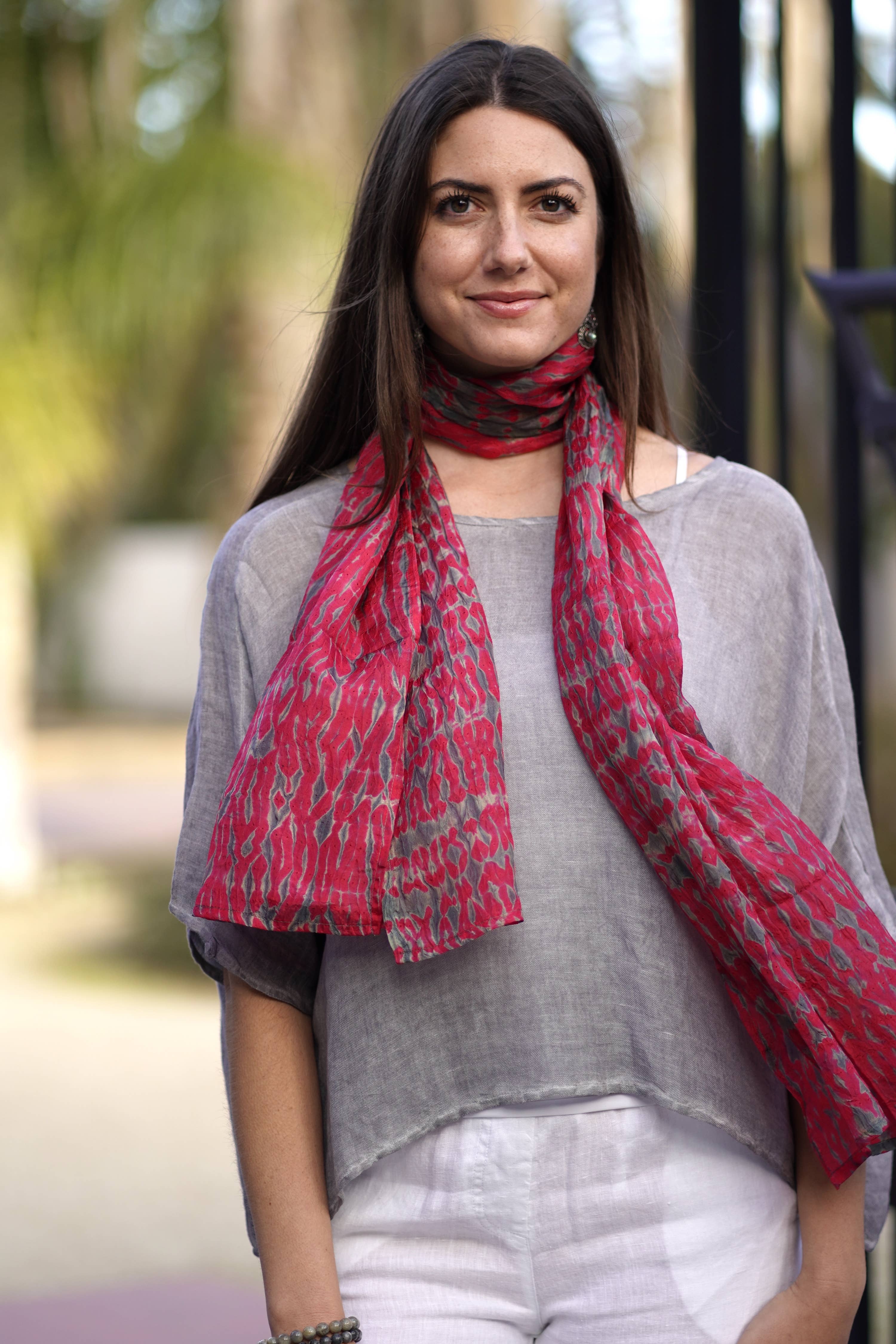 Dolma - Wholesale Scarf – Women's - Savannah Shibori Silk Scarf Crimson Grey