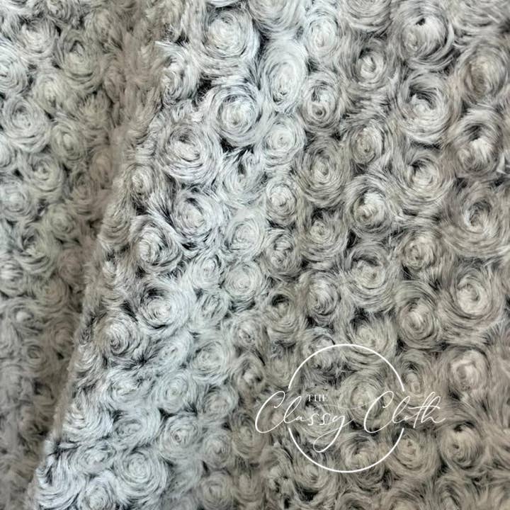 The Classy Cloth WS - Wholesale Throw Blanket - Super Soft Faux Fur Blanket - Grey Spiral RTS4