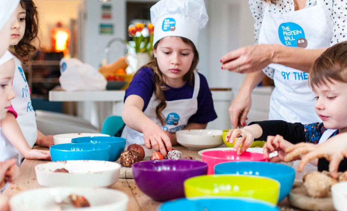 The Protein Ball Co - Wholesale Snack Bar - CHOCOLATE CHIP MUFFIN - High Fibre - Breakfast  10 x 45g5