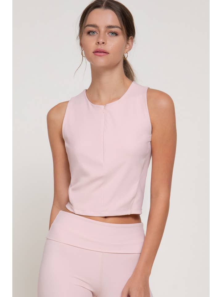 Active Basic | Active USA - Wholesale Athletic top – Women′s - Sleeveless Crew Neck Half Zip Workout Top9