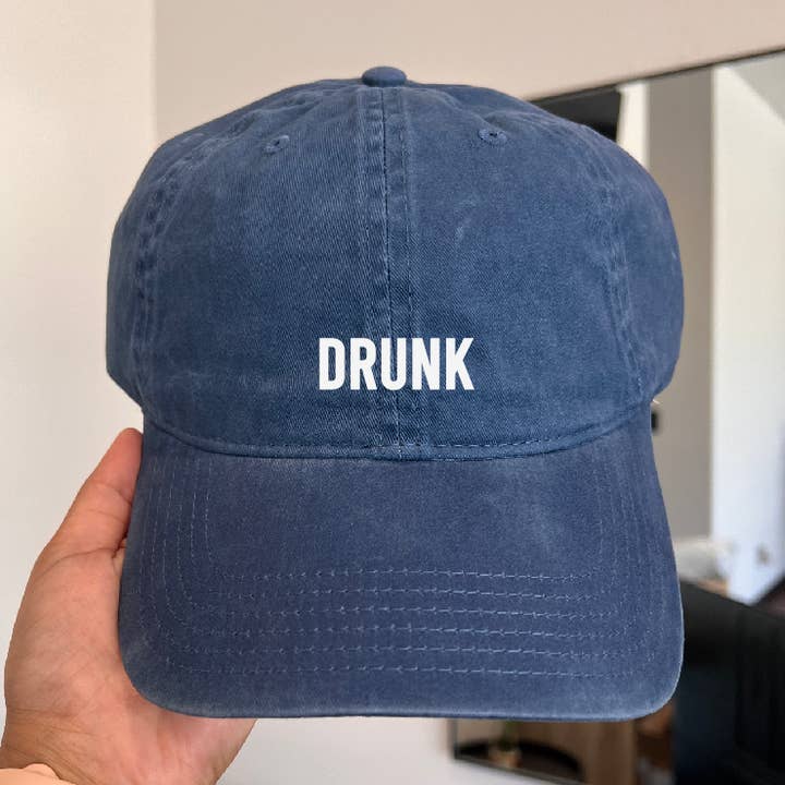 Casquette DRUNK, Boozy D pour la vente par Parke Social