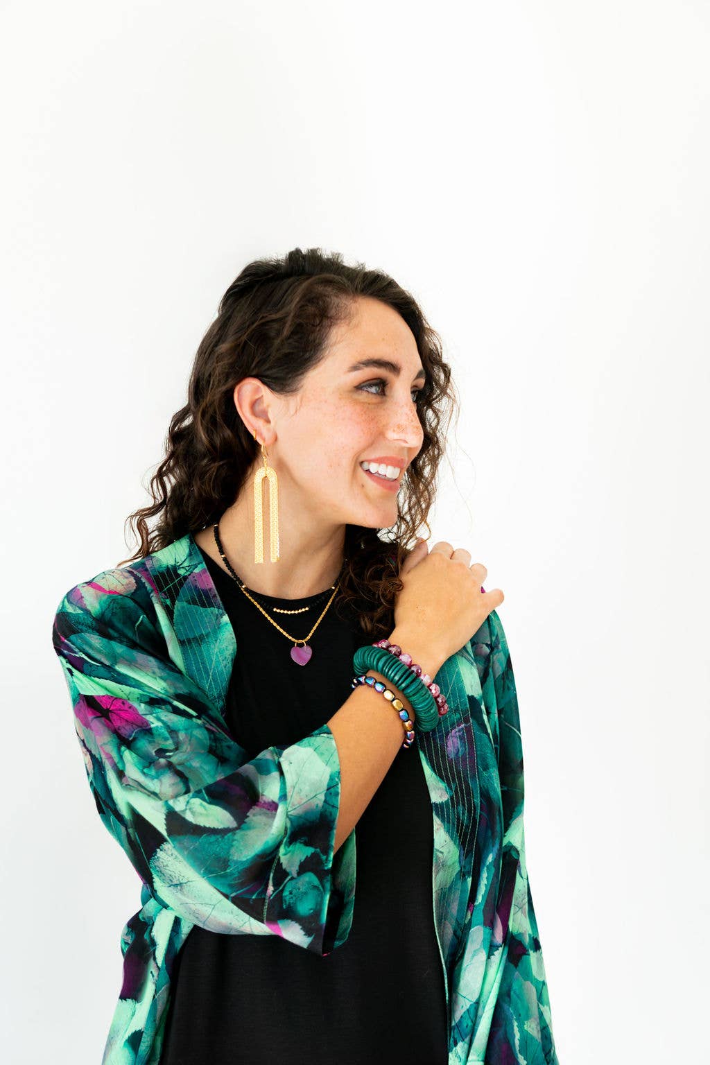 Winton and Waits - Wholesale Kimono - Women's - Midnight Magenta Short Kimono2