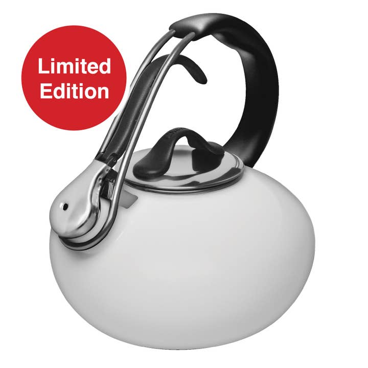 Chantal Cookware - Wholesale Tea Pot - Enamel-on-Steel Classic Loop Teakettle (1.8 Qt.)
