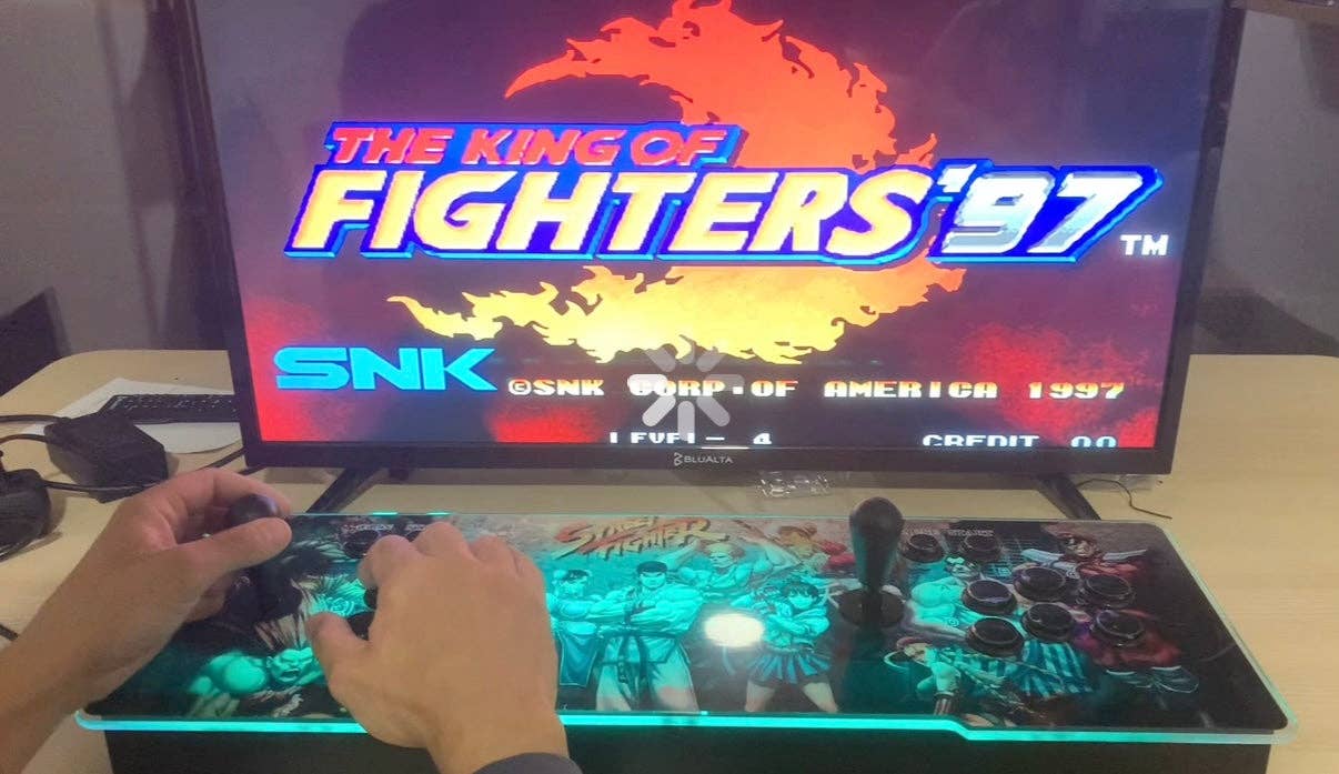 Nice Stuff Sales – wholesale Small/handheld appliance – Backlit Pandora Box Console with 28,000 retro games and 3D games and sound system Special Edition Street Fighter24