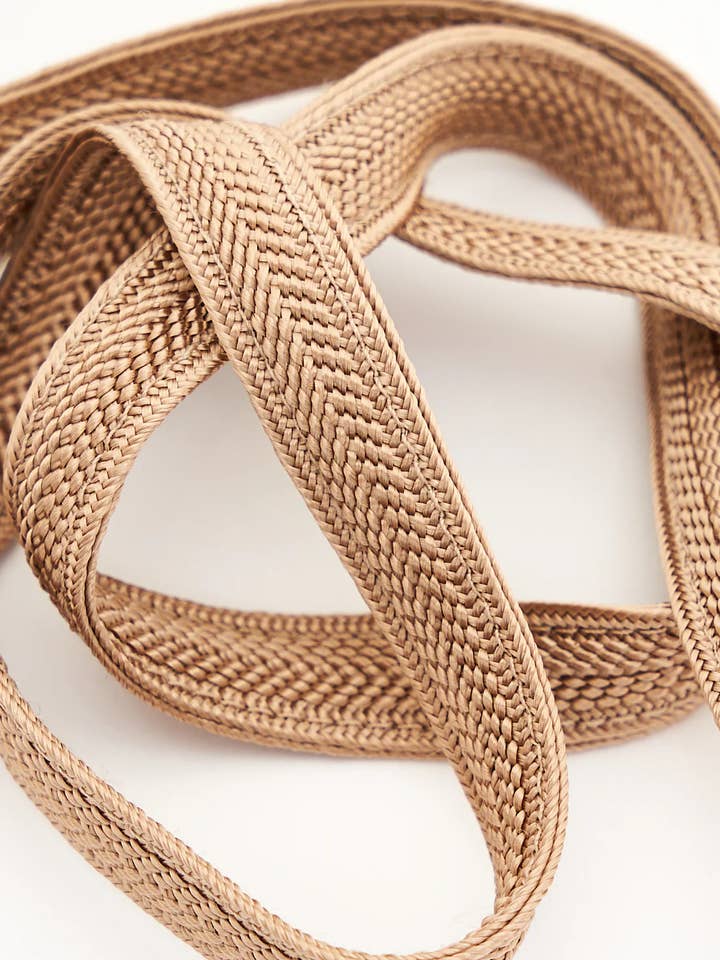 Sleutelhangerbandje - ZAHRA - zand voor wholesale door YOOMEE