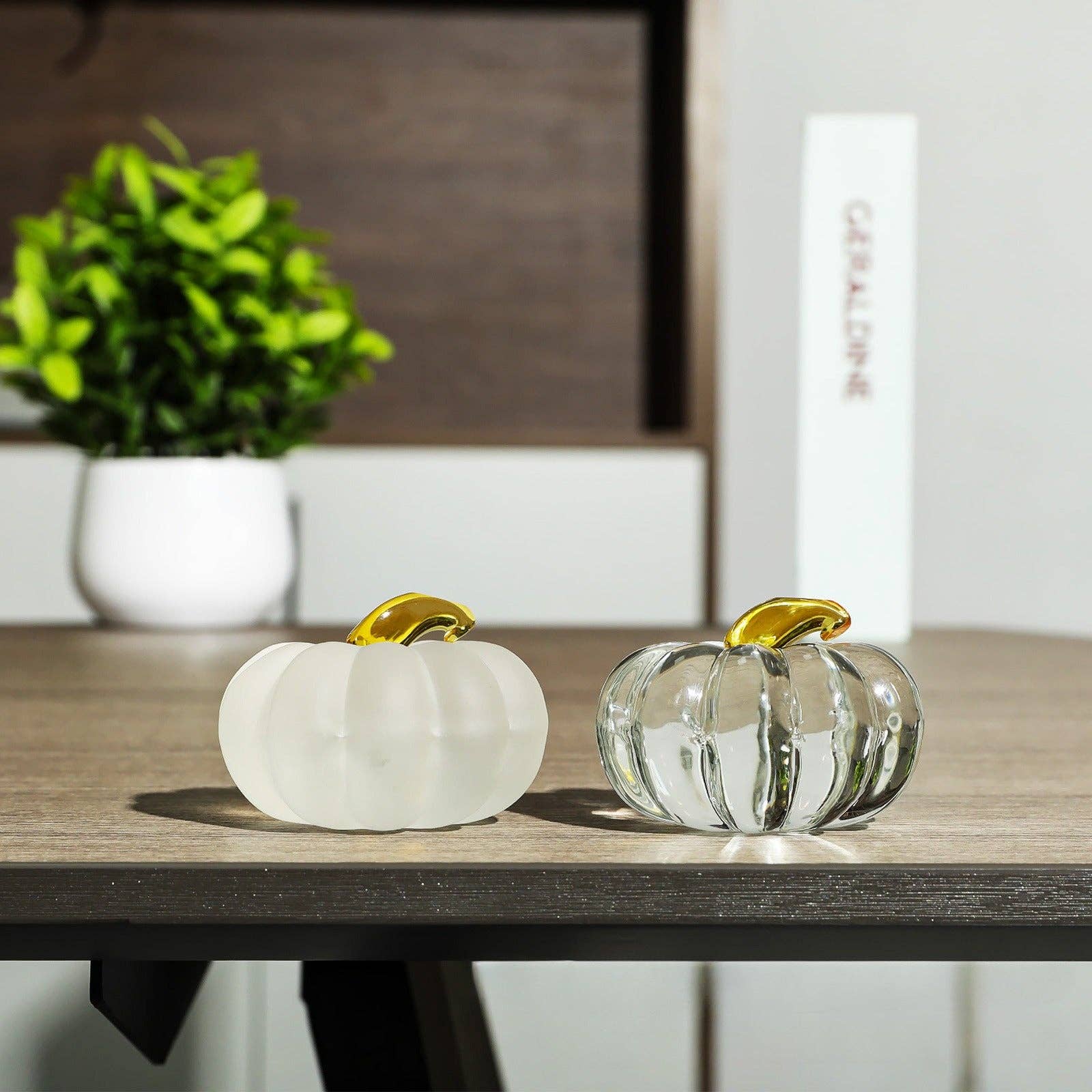 Gohobi （We cover U.S. import duties） - Wholesale Decorative Tabletop Object - Gohobi Pate de Verre Pumpkin Halloween Glass Ornament Teapot Lid Stand Paperweight16