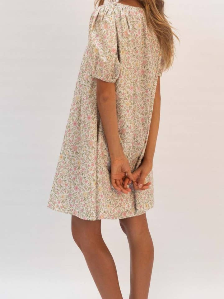 Rosa Clothing - Wholesale Dress - Women's - Rose Bloom Floral Red Gingham puff sleeve babydoll dress