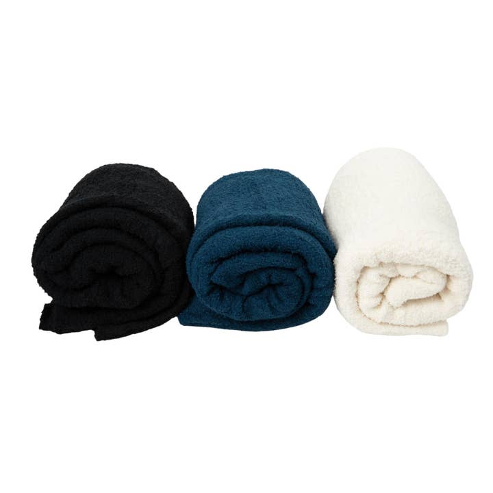 Giften Market - Wholesale Throw Blanket - Fluffy Knit Throw Blanket