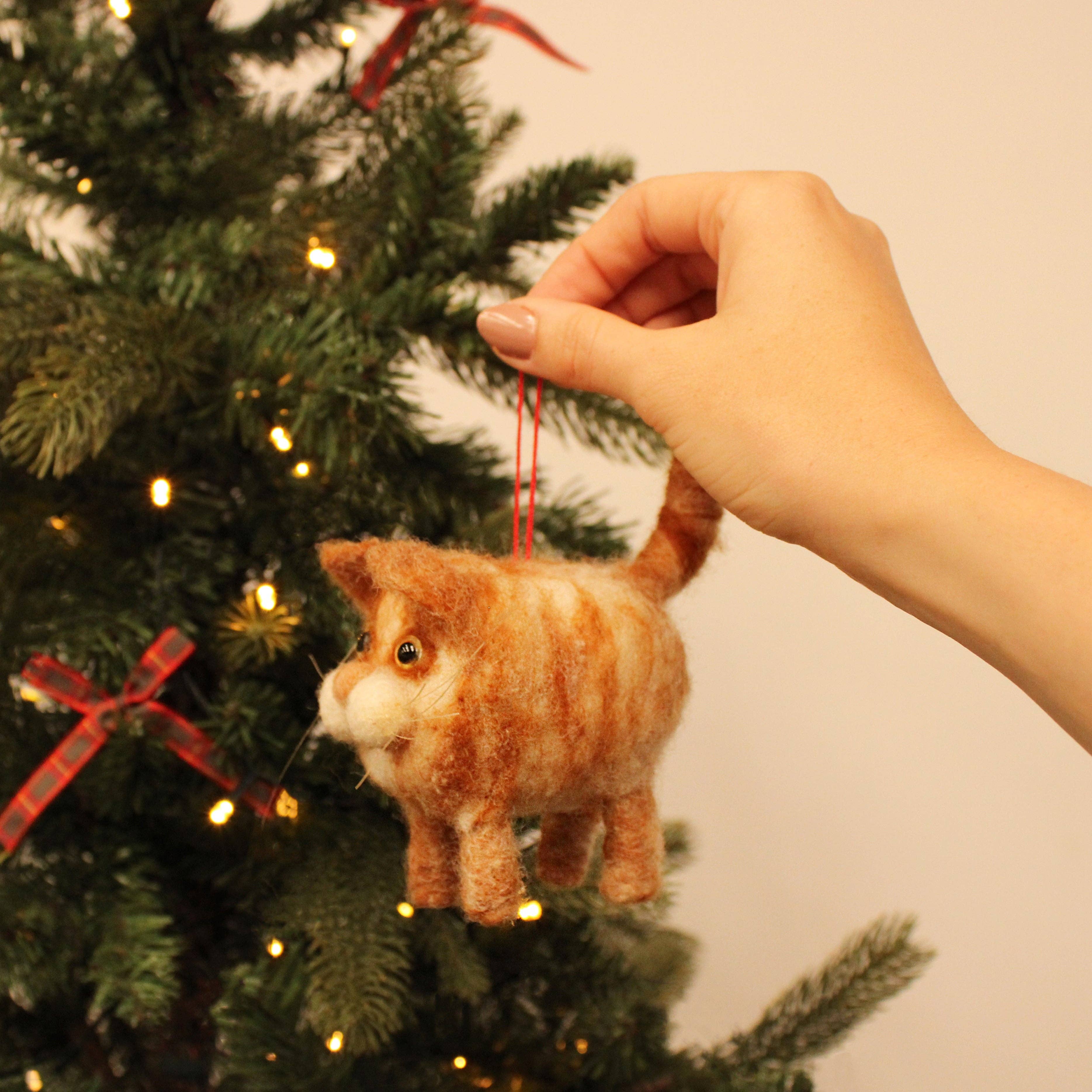 The Makerss - Vendita all'ingrosso Kit da cucito creativo - Kit Piccolo di Decorazione Gatto in Feltro ad Ago3