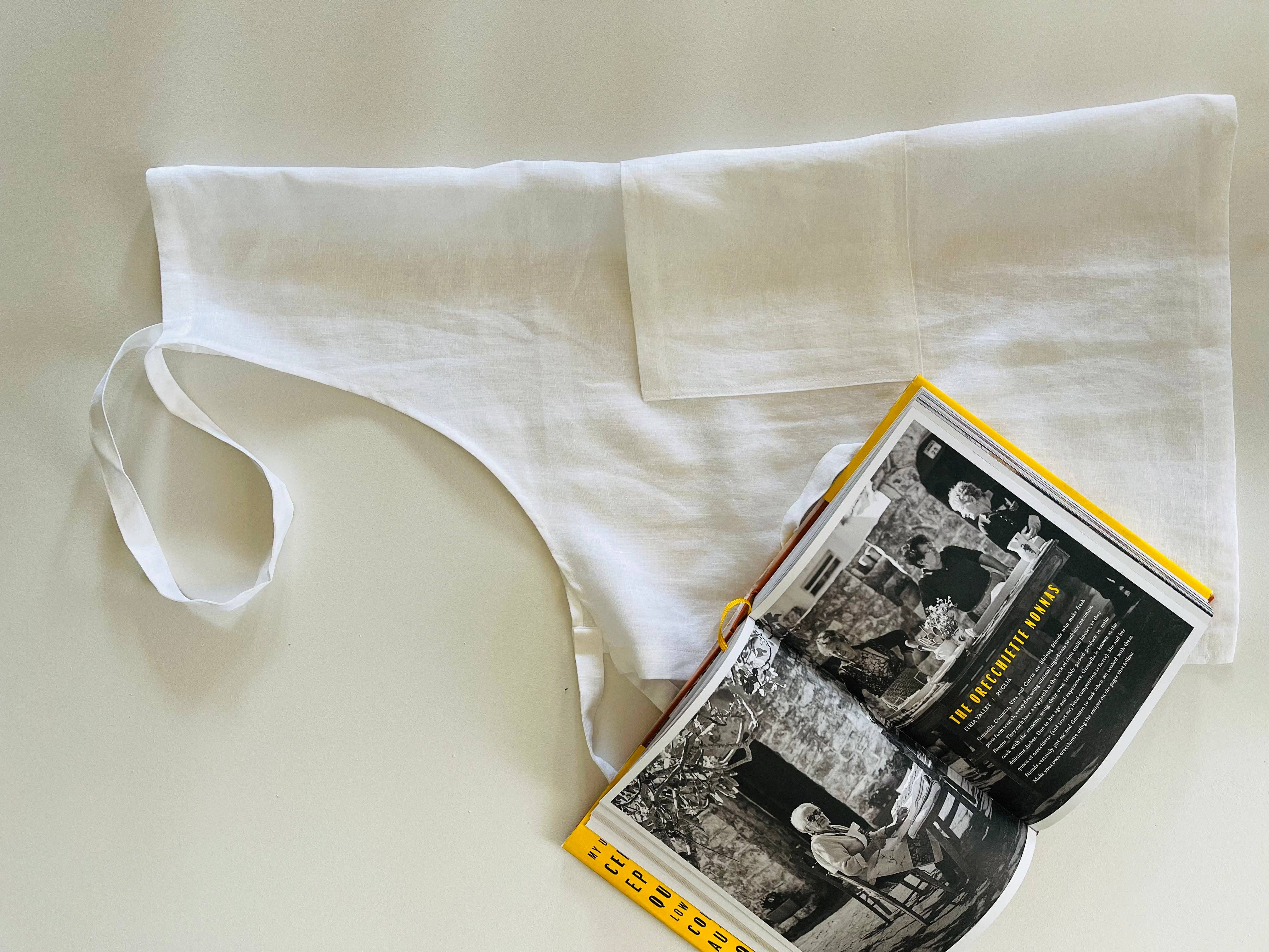 Mama and Tochter - Wholesale Apron - Pure French Linen Apron - White1