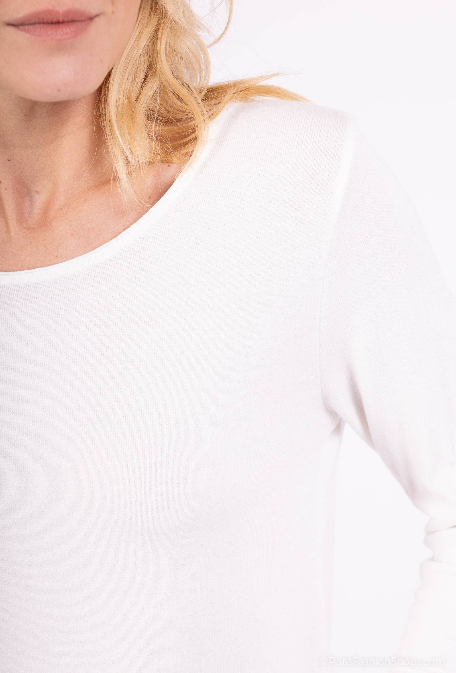 L'Emotion - Wholesale T-Shirt - Women's - Long Sleeve Round Neck T-Shirt 30% Wool 30% Angora23