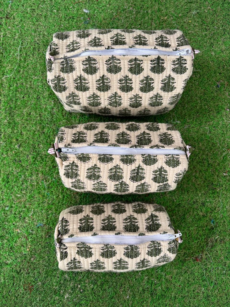 bhavnas boutique - Wholesale Make-up/cosmetic bag - Luxury 3 Piece Makeup Bag Tote Bag Chic Cosmetic Bags 2