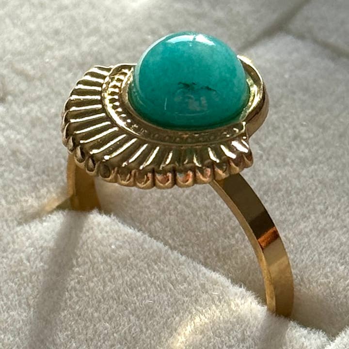 Bague Risa pour la vente par Namaste Jewelry