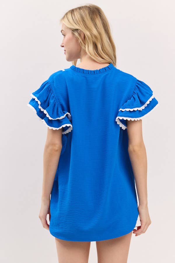 Sewn and Seen – Großhandel Bluse – Damen – Oberteil mit Rüschenärmeln und Muschelsaum4