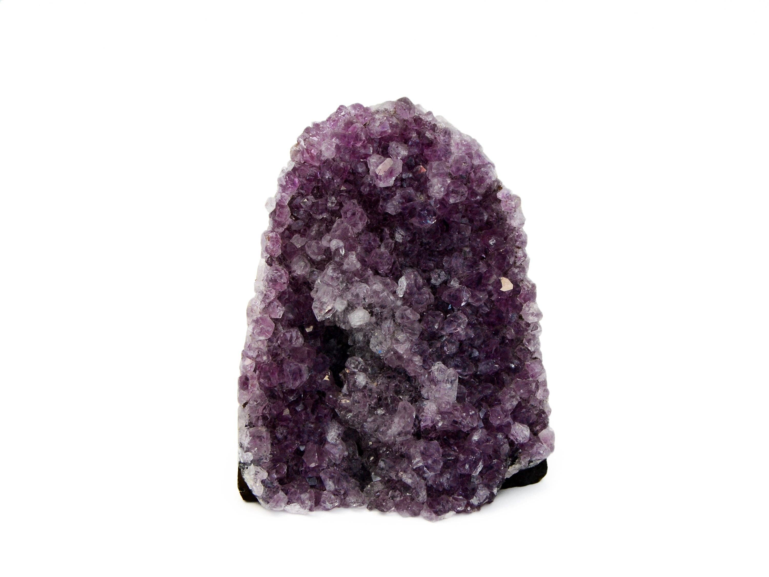 Kaia & Crystals – Großhandel Spiritueller Stein/Kristall – Druzy Amethyst geschnittene Basis (Uruguay) A++ Qualität - Los 1 kg (2-3 Stück)5