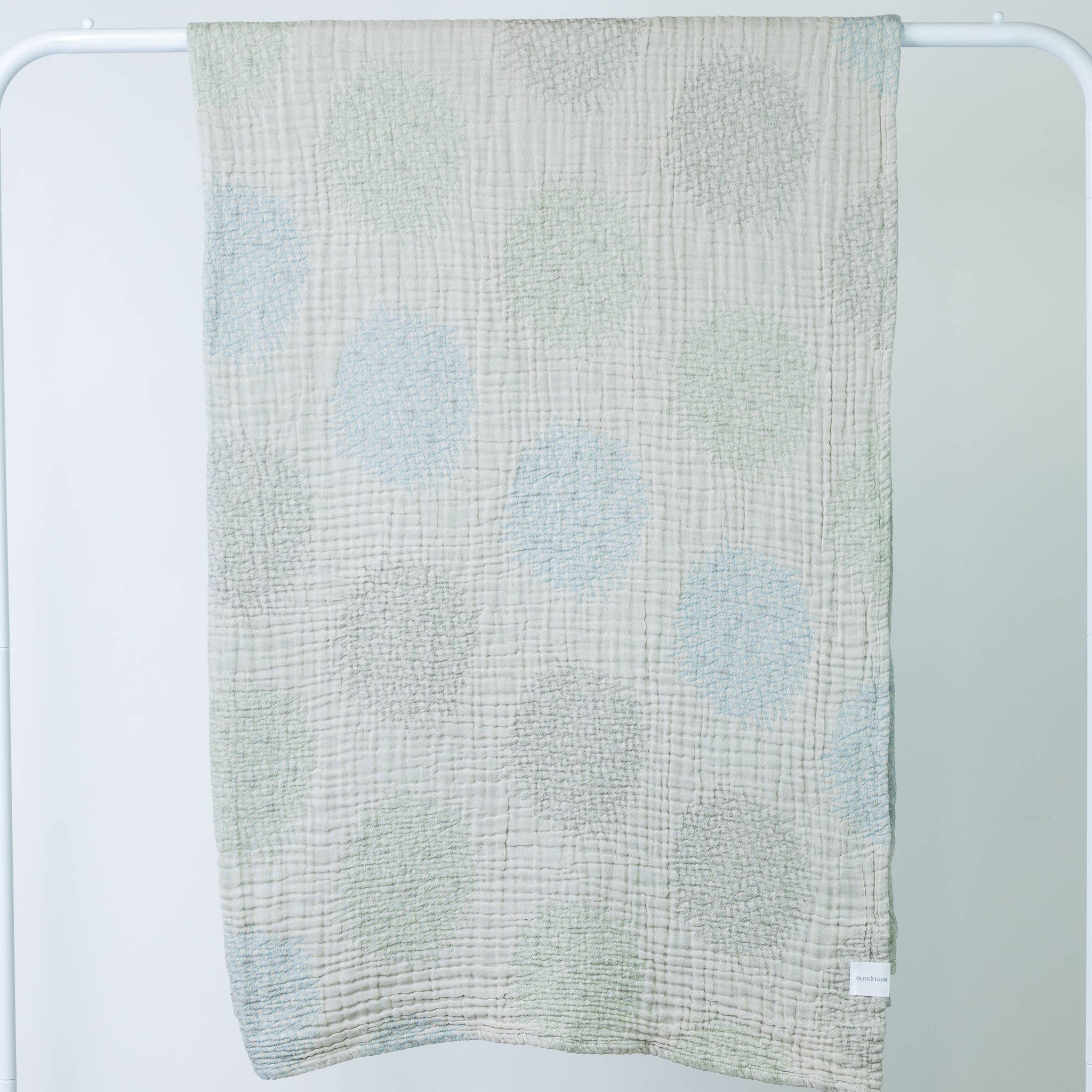 Olive & Loom - Vente Plaids - Jeté en mosaïque de mousseline0