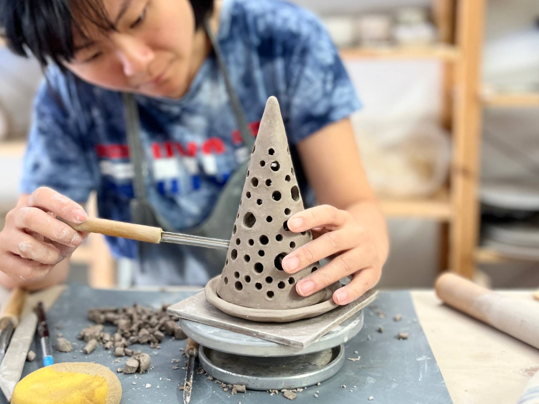 Eli.C Studio - Wholesale Candle Holder - Christmas Tree Tealight Candle Holder2