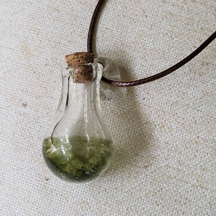 AB Glass Designs – Engroshandel Halskæde med vedhæng – Mini flaskehals-halskæde med prop6