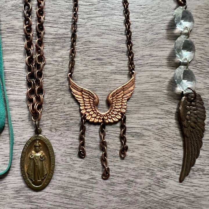 Chasing Cherubs - Wholesale Pendant/Charm Necklace - Copper Crowd3