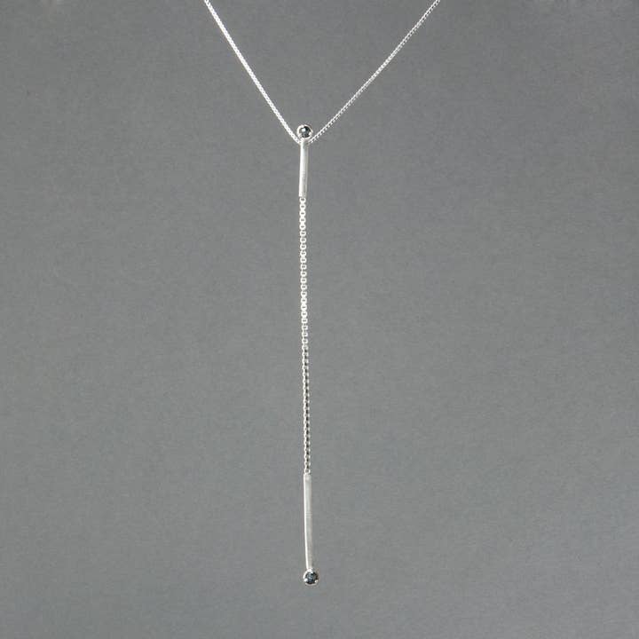 MOMENTS LARIAT för wholesale av HALEY LEBEUF JEWELRY