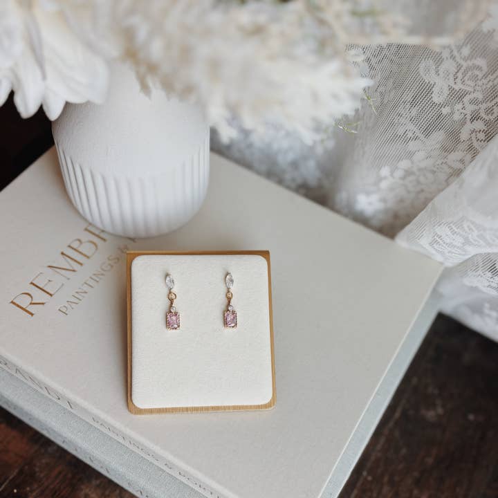 Two Daisies Retail - Wholesale Dangle Earrings - The Meredith 0