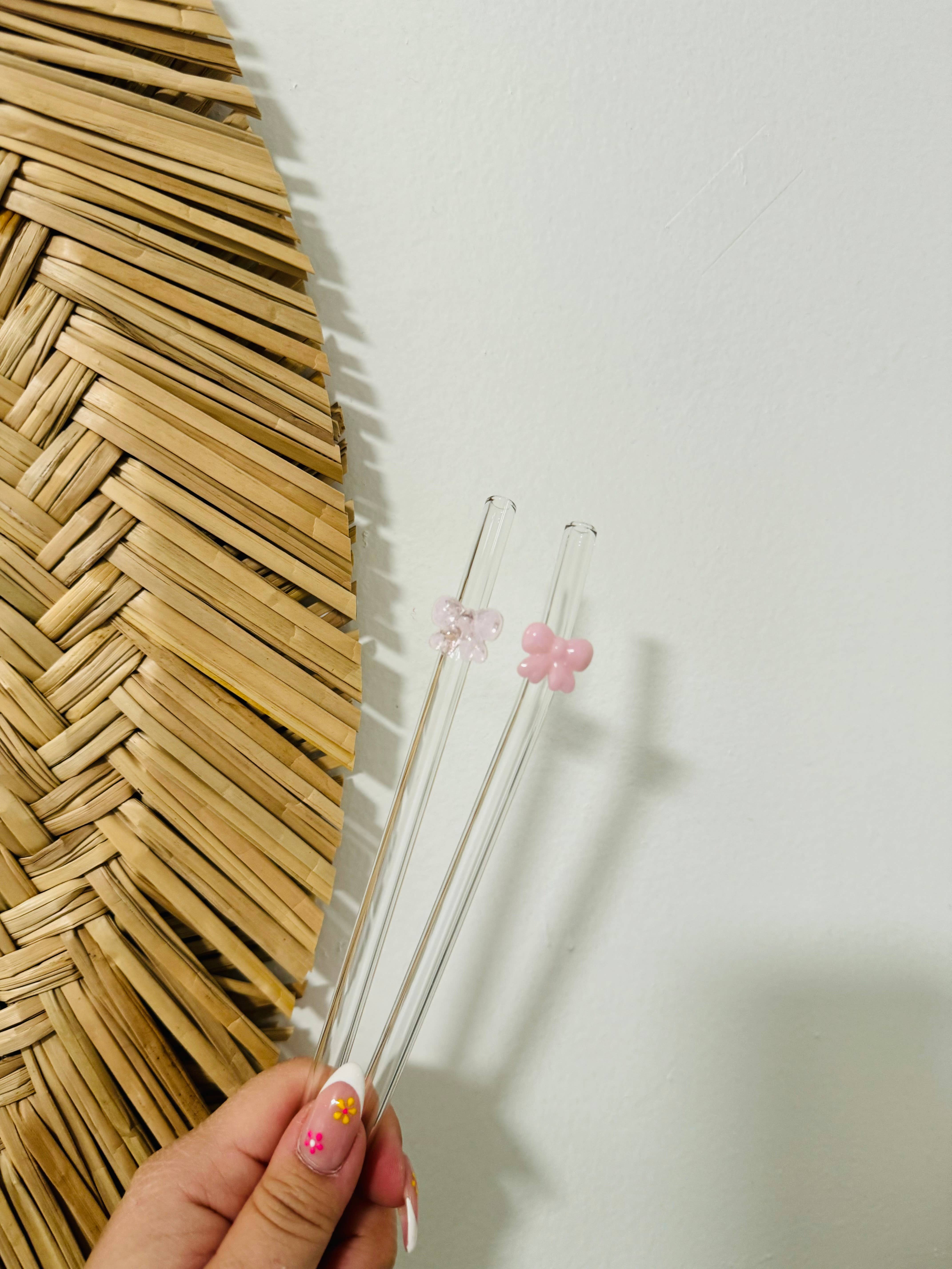 KuriArt Designs – Engroshandel Sugerør – Coquette glas-sugerør med sløjfe4