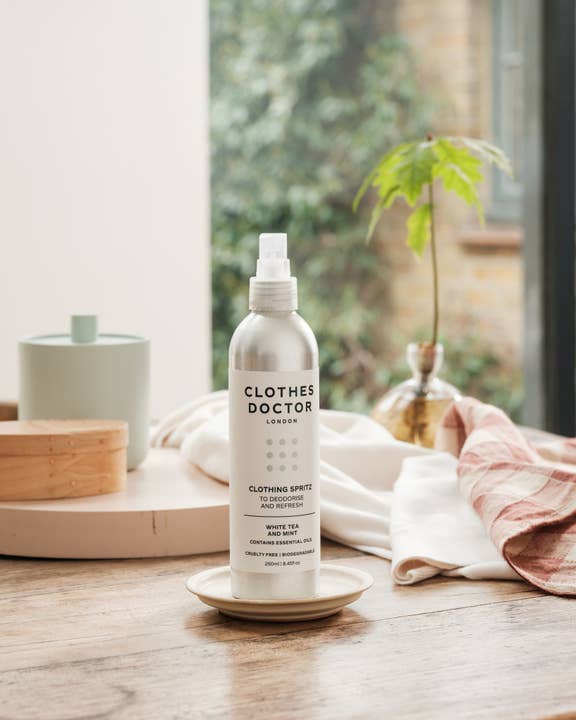 Clothes Doctor - Wholesale Linen Spray - Clothing Spritz - White Tea and Mint