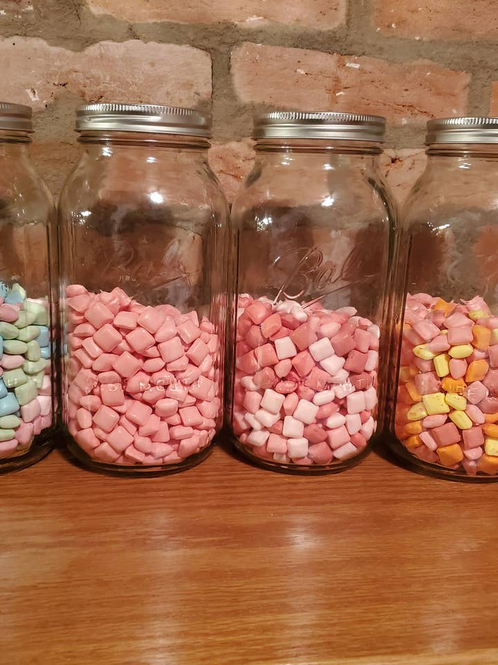 Freeze Dried Mini fruit burst for wholesale by Deibler Freeze Dried