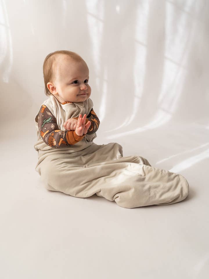 Sac de couchage en sable pour la vente par House of Henry