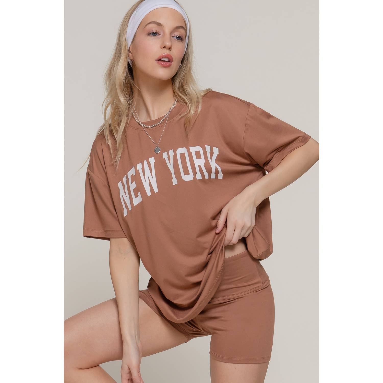 ITSSY - Wholesale Top & Pant Set (NOT Loungewear) - Women's - Oversized Tee Biker Shorts Set3