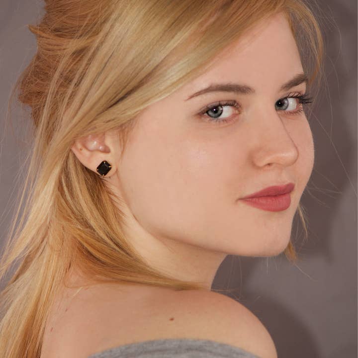 Vintage guld Swarovski Crystal Ella örhängen för wholesale av e.b. jewelry studio