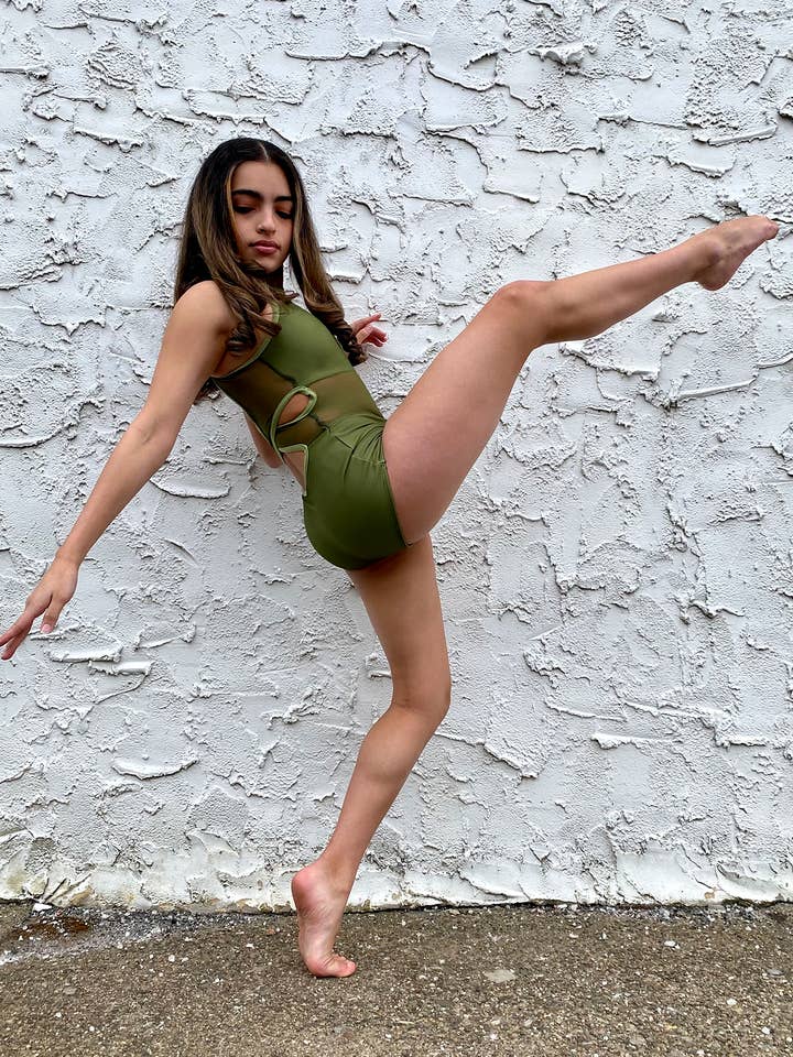 Motionwear - Wholesale Leotard – Child - Luna Leotard By FORM1